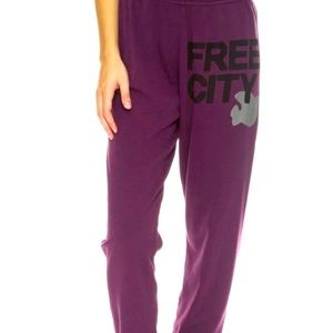 Freecity sweatpants